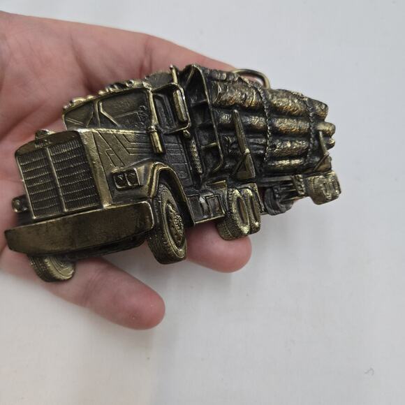 Logging Semi Truck Metal Chicago Belt Buckle Rectangle Shaped Vintage 1980 - Picture 2 of 5